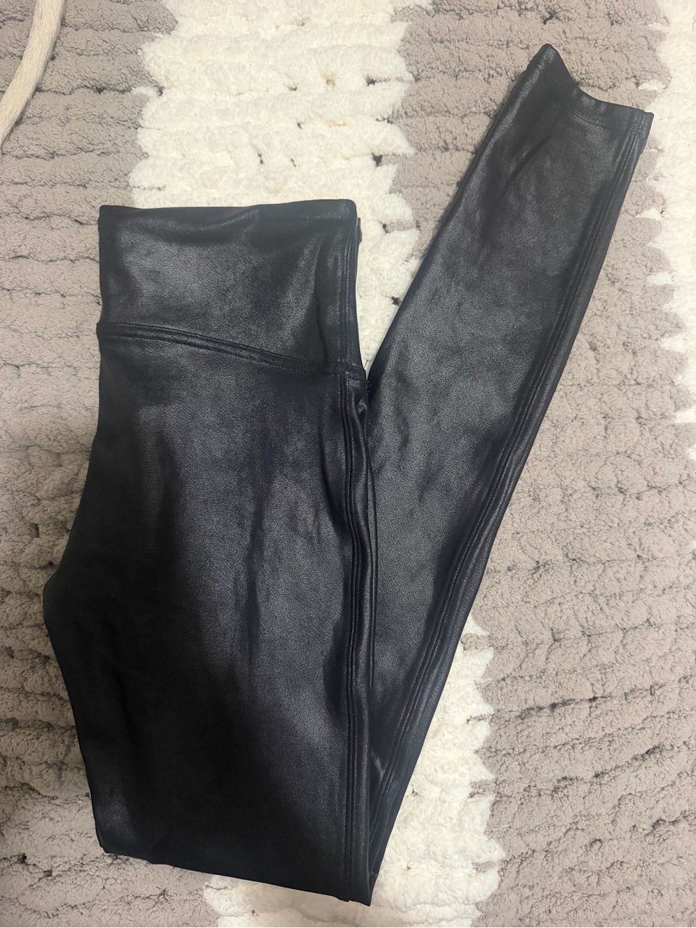 SPANX faux leather leggings size small - Picture 2 of 4